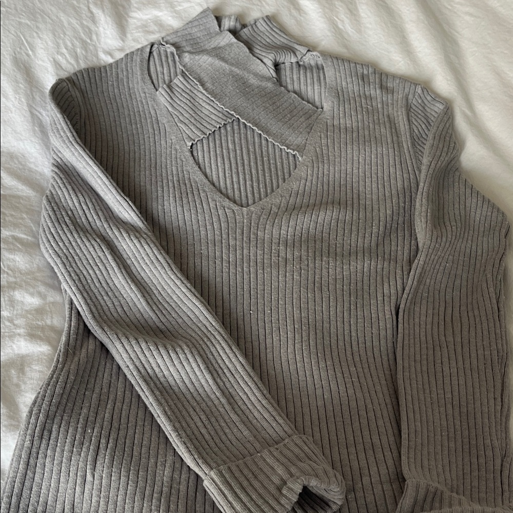 Bailey 44 Gray Ribbed Knit Sweater with Cutout Detail- Very Flattering